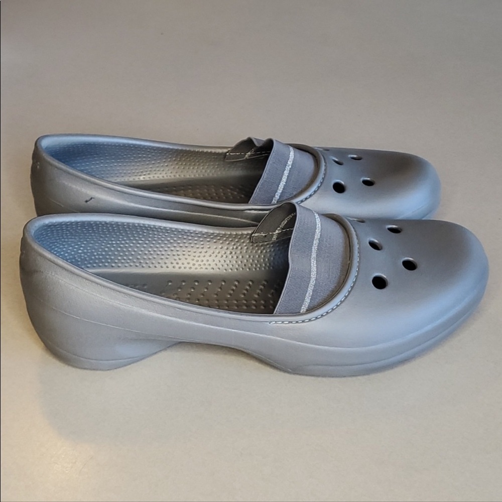 Crocs Silver Flats Women's 12